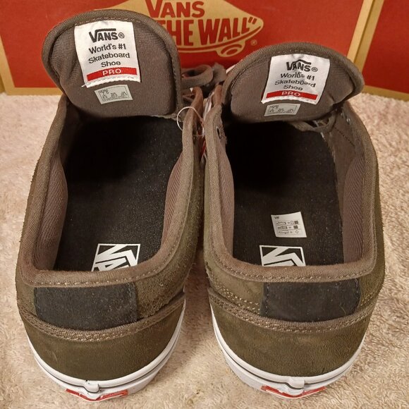 Vans Men's 7.5/Women's 9 Chukka Low Pro Olive Green/True White - Picture 6 of 12